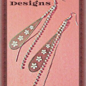 Silver Tone Dangle Chandelier Design Earrings With Flower Designs & Crystals